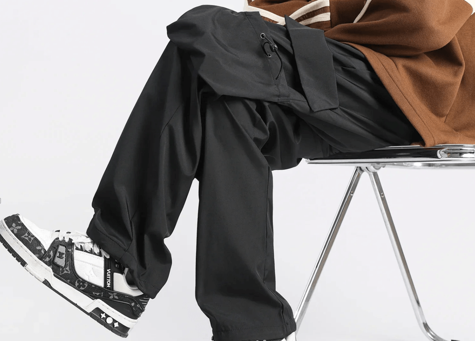 Modern Cargo Pants for Men: Distressed, Streetwear, and Utility Styles That Work Daily